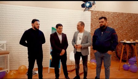 Tanınmış rejissor yeni studiyasının açılışını etdi