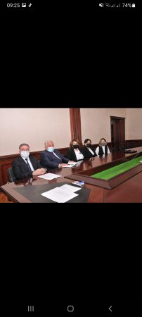 İradə Gülməmmədova mükafatlandırılan təhsil işçiləri ilə görüşdü