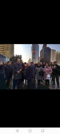 Milli Cəbhə Partiyasının sədri Millət Vəkili Razi Nurullayev “Ana harayı” abidəsini ziyarət etdi.