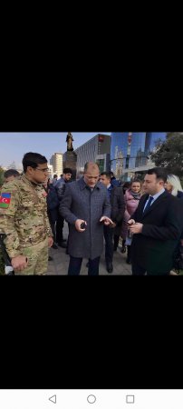 Milli Cəbhə Partiyasının sədri Millət Vəkili Razi Nurullayev “Ana harayı” abidəsini ziyarət etdi.