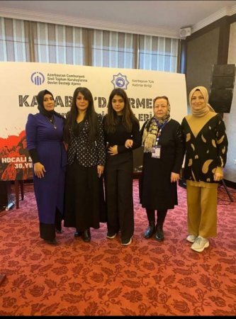 Paşa Nəzərov adına 60№-li tam orta məktəb 8  b sinif şagirdi Heybətova Fərəh .Bu istedadli şağird hər zaman müxtəlif səfirliklərin eyni zamanda orta məktəbdə təşkil olunmuş tədbirlərdə öz  fəalliği ilə daim fəqrlənmişdir.