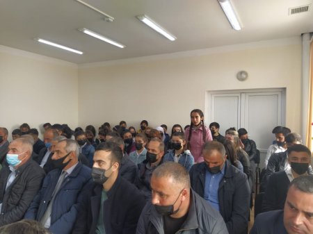 Polis Qusarda məktəblilərlə görüş keçirib- FOTOLAR Polis Qusarda məktəblilərlə görüş keçirib- FOTOLAR