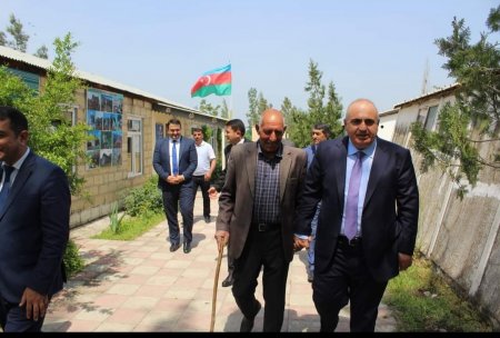 Laçın Rayon İcra Hakimiyyətinin başçısı Aqil Nəzərli Ağcabədi rayonunun Taxta Körpü ərazisindəki Fingə obasında görüş-səyyar qəbul keçirmişdir