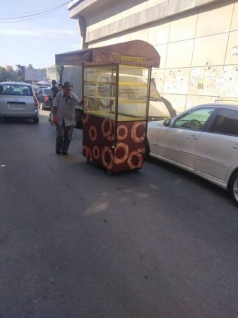 NİZAMİ RAYON İCRA BAŞÇISI TİCARƏTÇİLƏRİ ÇÖRƏKSİZ QOYDU - FOTO