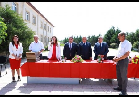 Laçın rayon Taxtakörpü qəsəbə tam orta məktəbində "Son Zəng" tədbiri keçirilib