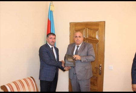 Laçın Rayon İcra Hakimiyyətində dövlət qulluqçularının peşə bayramı günü münasibətilə tədbir keçirilib