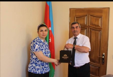 Laçın Rayon İcra Hakimiyyətində dövlət qulluqçularının peşə bayramı günü münasibətilə tədbir keçirilib