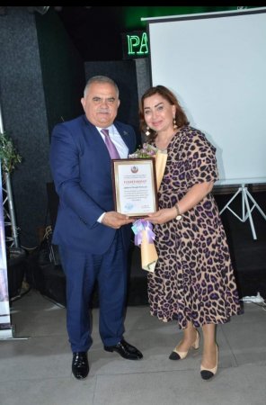 "Əsgərə Xatirə Kitabı"layihəsinin (rəhbər Nurane ShıxAliyeva ) təşkilatçılığı ilə Azərbaycan Silahli Qüvvələri gününə həsr olunmuş "İgid yadigarları" devizi altında keçirilən  tədbirdən