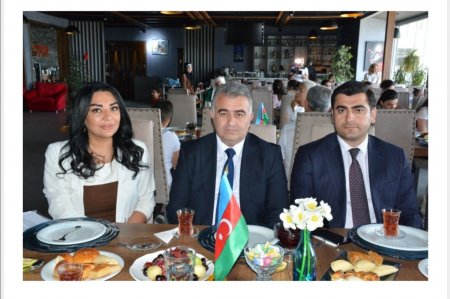 “Əsgərə Xatirə” layihəsinin təşkilatçılığı, Müdafiə Nazirliyinin birgə əməkdaşlığı ilə “26 iyun -Silahlı Qüvvələrin yaranması” günü münasibətilə tədbir keçirilib.