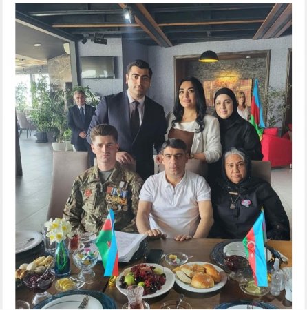 “Əsgərə Xatirə” layihəsinin təşkilatçılığı, Müdafiə Nazirliyinin birgə əməkdaşlığı ilə “26 iyun -Silahlı Qüvvələrin yaranması” günü münasibətilə tədbir keçirilib.