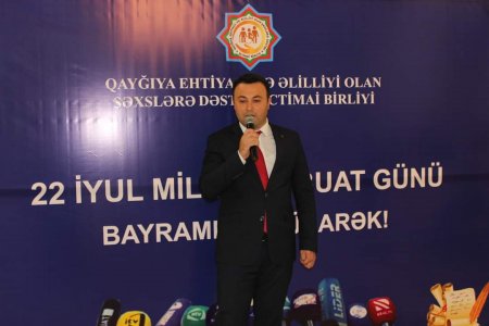 Qayğıya ehtiyacı və Əlilliyi olan Şəxslərə Dəstək İctimai Birliyi bir qrup jurnalistləri mükafatlandırıb