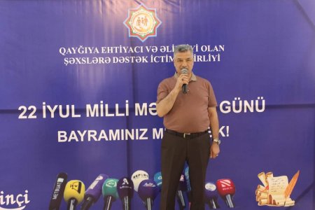 Qayğıya ehtiyacı və Əlilliyi olan Şəxslərə Dəstək İctimai Birliyi bir qrup jurnalistləri mükafatlandırıb