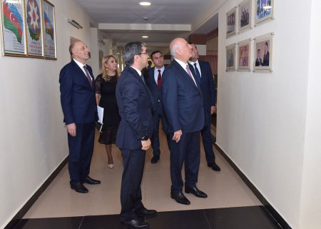 Zakir Fərəcov idman məktəbində oldu, burada idmançılarla görüşdü