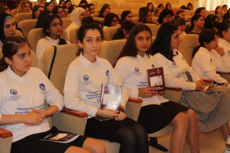 “Vəfa” Sosial Problemlərin Həllinə Dəstək İB-i “Yeniyetmə və gənclər  arasında  erkən nikah və qeyri-rəsmi nikahlarla mübarizə”  layihəsi çərçivəsində Abşeron rayonunda tədbir keçirib.