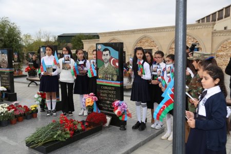 Vətən müharibəsində qəhrəmanlıq göstərərək şəhadətə ucalmış Şahgündüz Cabbarovun anım tədbiri 