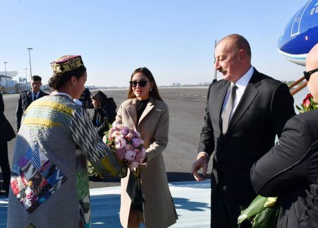 İlham Əliyev xanımı ilə Özbəkistana getdi 