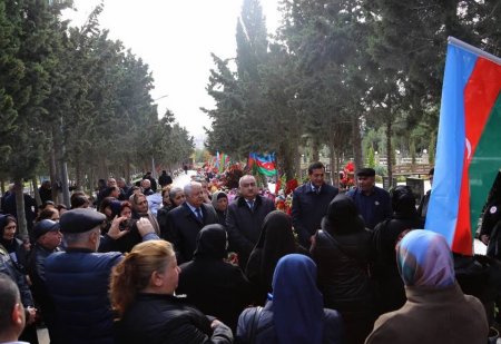 44 günlük Vətən müharibəsində  şəhid olmuş Abbaslı Elgin Agayar oglunun şəhadətə qovuşmasının ildönümüdür