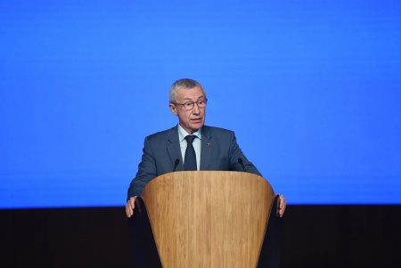 İlham Əliyev Yeni Azərbaycan Partiyasının yaradılmasının 30 illiyi münasibətilə keçirilən tədbirdə çıxış edib