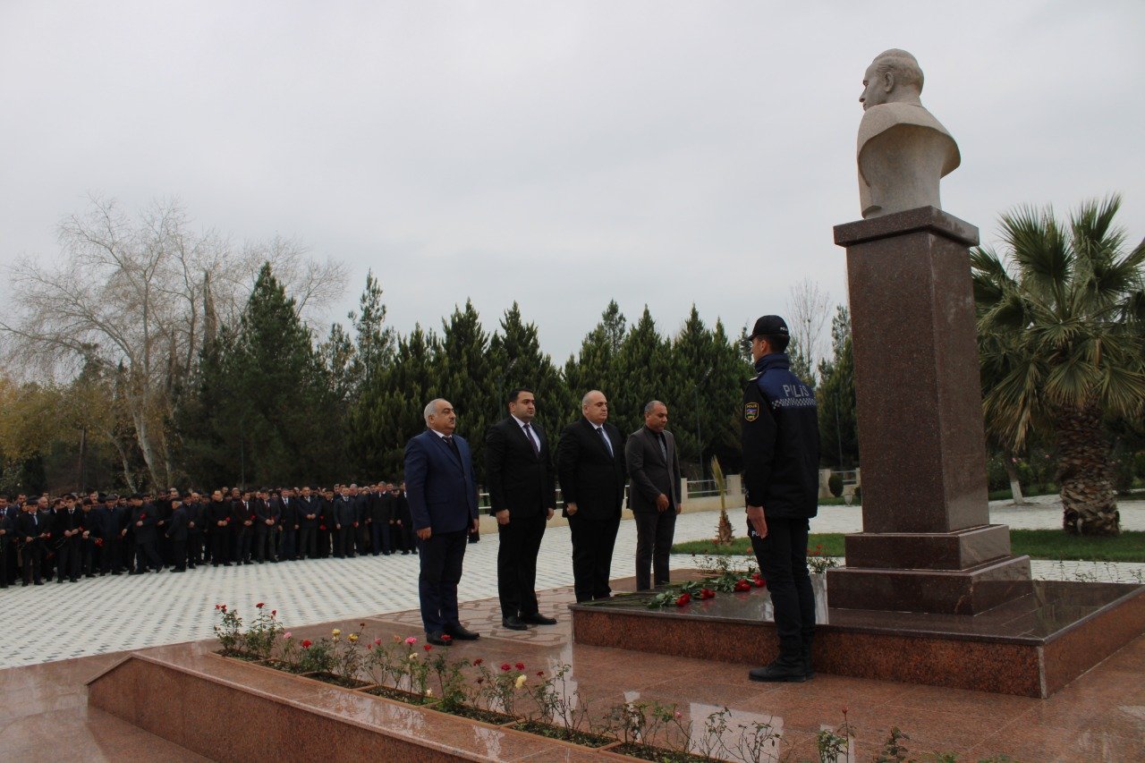 Ümummilli lider Heydər Əliyevin əziz xatirəsi qəlbimizdə əbədi yaşayacaqdır