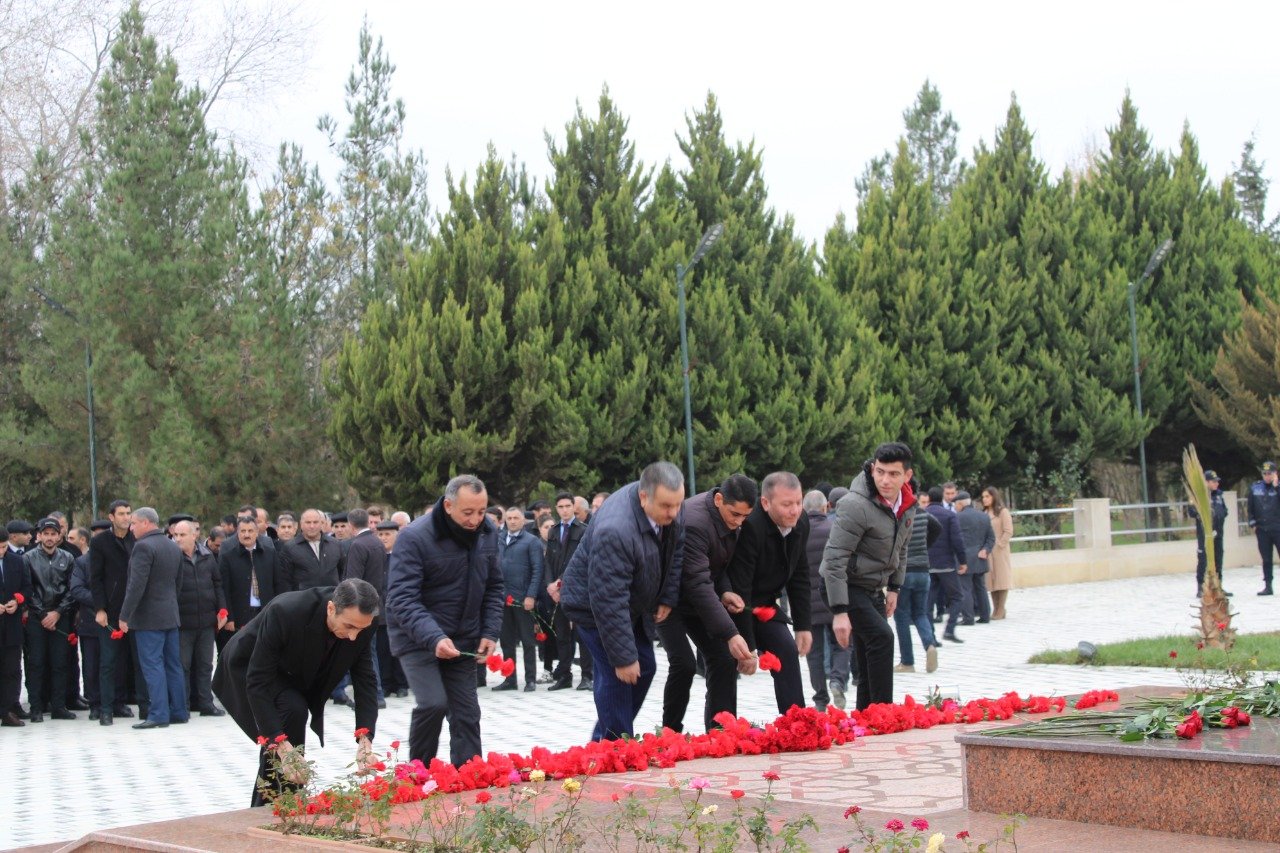 Ümummilli lider Heydər Əliyevin əziz xatirəsi qəlbimizdə əbədi yaşayacaqdır