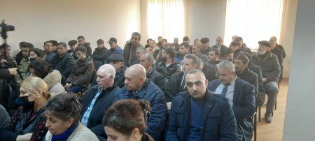 Laçın Rayon İcra Hakimiyyəti başçısı Aqil Nəzərlinin növbəti görüşü-səyyar qəbulu Bakı şəhəri Xəzər rayonunun Qala kəndində keçirildi.