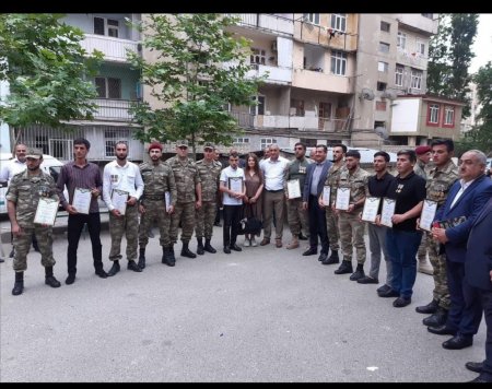 Zəfər tarixinin qəhrəmanları ilə möhtəşəm görüş