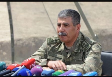 Zakir Həsənovdan Orduya bayram TƏBRİKİ