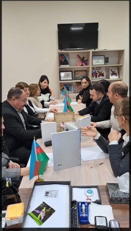 09 dekabr 2022-ci il tarixdə YAP-nın Laçın rayon təşkilatının  39 saylı ƏPT nin fəal üzvləri  Ümummilli lider Heydər Əliyevin anım günü ilə əlaqədar dəyirmi masa təşkil etdilər