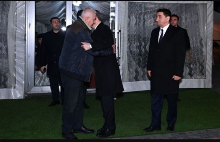 Ceyhun Bayramov və Hikmət Hacıyev Orxan Əsgərovun yas mərasimində - FOTO