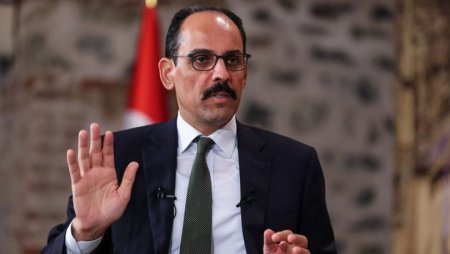 İbrahim Kalından Türkiyəyə yardım edən ölkələrə TƏŞƏKKÜR