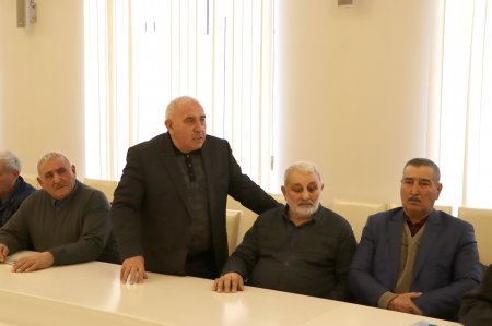 Dövlət Komitəsində Laçın rayonunun Alxaslı kəndinin sakinləri ilə görüş keçirilib
