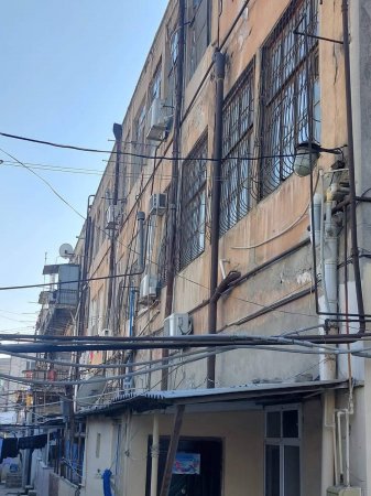 Araşdırma Xətai Rayonunda Bina Sakinlərin Başına Uçur, Icra Hakimiyyəti Və Aidiyyatı Qurumlar Göz Yumur – FOTOLAR Araşdırma Xətai Rayonunda Bina Sakinlərin Başına Uçur, Icra Hakimiyyəti Və Aidiyyatı Qurumlar Göz Yumur – FOTOLAR