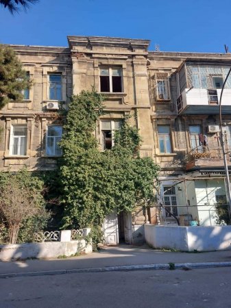 Araşdırma Xətai Rayonunda Bina Sakinlərin Başına Uçur, Icra Hakimiyyəti Və Aidiyyatı Qurumlar Göz Yumur – FOTOLAR Araşdırma Xətai Rayonunda Bina Sakinlərin Başına Uçur, Icra Hakimiyyəti Və Aidiyyatı Qurumlar Göz Yumur – FOTOLAR