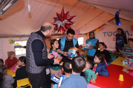 Bilal Ərdoğan Azərbaycan könüllüləri ilə görüşüb - FOTOLAR