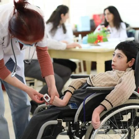Nərimanov Tibb Mərkəzinin Təşkilatçılığı Ilə Ulu Öndər Heydər Əliyevin 100 Illiyinə Həsr Olunmuş Tibbi Aksiya Keçirilib – FOTOLAR