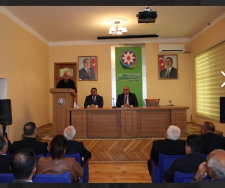 Azərbaycan Respublikası Prezidentinin xüsusi nümayəndəsi Məsim Məmmədov Laçın rayon ictimaiyyətinin nümayəndələri ilə görüşmüşdür.