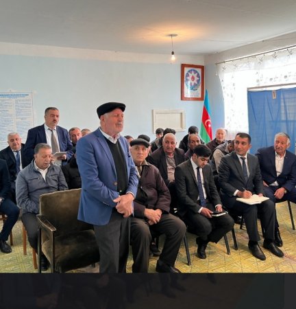 Laçın Rayon İcra Hakimiyyəti başçısı Aqil Nəzərlinin növbəti görüşü-səyyar qəbulu Sabirabad rayonunda keçirilmişdir.