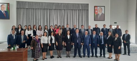 Laçın Rayon İcra Hakimiyyəti başçısı Aqil Nəzərlinin növbəti görüşü-səyyar qəbulu Abşeron rayonunun Mehdiabad qəsəbəsində keçirilmişdir