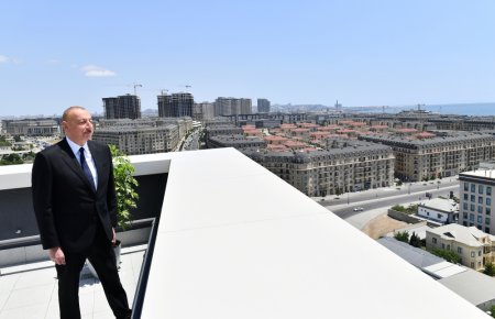 Prezident nazirliyin yeni binasının açılışında - FOTOLAR