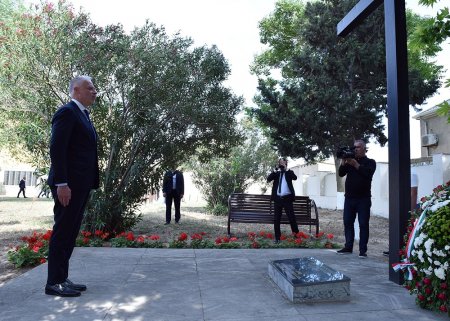 Macarıstanın müdafiə naziri Sumqayıtda olub – FOTO
