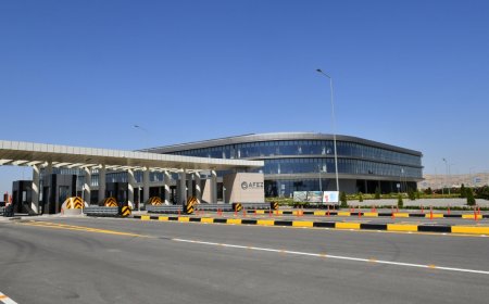 Prezident açılış mərasiminə qatıldı - FOTOLAR