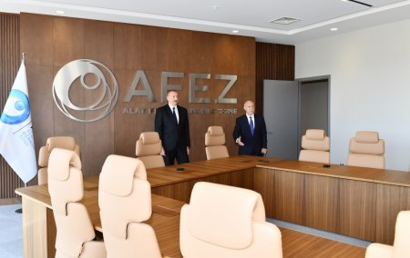 Prezident açılış mərasiminə qatıldı - FOTOLAR