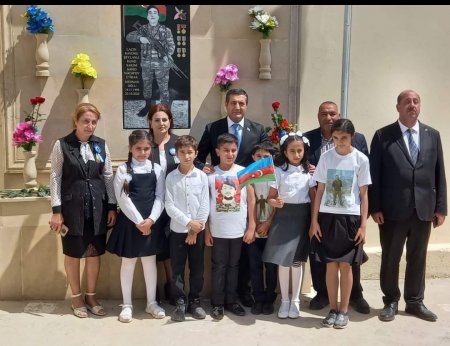 Laçın rayonu Şeylanlı kəndindən olan şəhid Nəcəfov Etibar Mehman oğlunun xatirəsinə qoyulan borelyefin , abidənin açılışı oldu