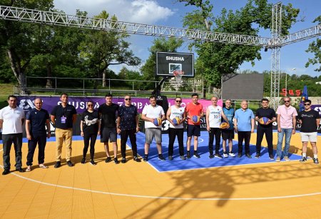 Nazir Şuşada basketbol oynadı - FOTOLAR