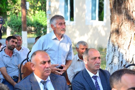Seymur Orucov növbəti səyyar vətəndaş qəbulunu Xılxına kənd yaşayış məntəqəsində keçirib
