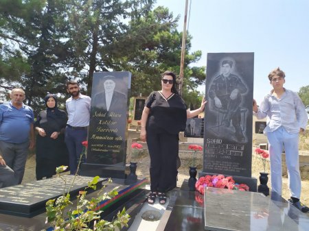 Şəhid atası dünyasını dəyişdi
