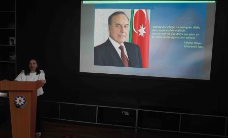 Ölkəmizdə “2023-cü il Heydər Əliyev İli” çərçivəsində “1 Avqust - Azərbaycan əlifbası və Azərbaycan dili günü” mövzusunda Ağstafada tədbir keçirilib.