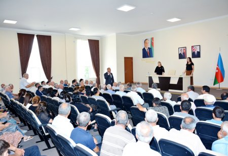 Millət vəkili Ülviyyə Ağayeva Ağstafa rayonunda seçiciləri ilə növbəti görüşlərini keçirib