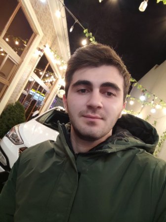 Savadlı, işini bilən, dürüst və səmimi bir gənc Ofisant.... Savadlı, işini bilən, dürüst və səmimi bir gənc Ofisant....