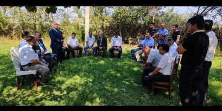 YAP Laçın rayon təşkilatının sədri İlqar İlyasov partiya üzvüləri ilə növbəti səyyar görüş keçirib